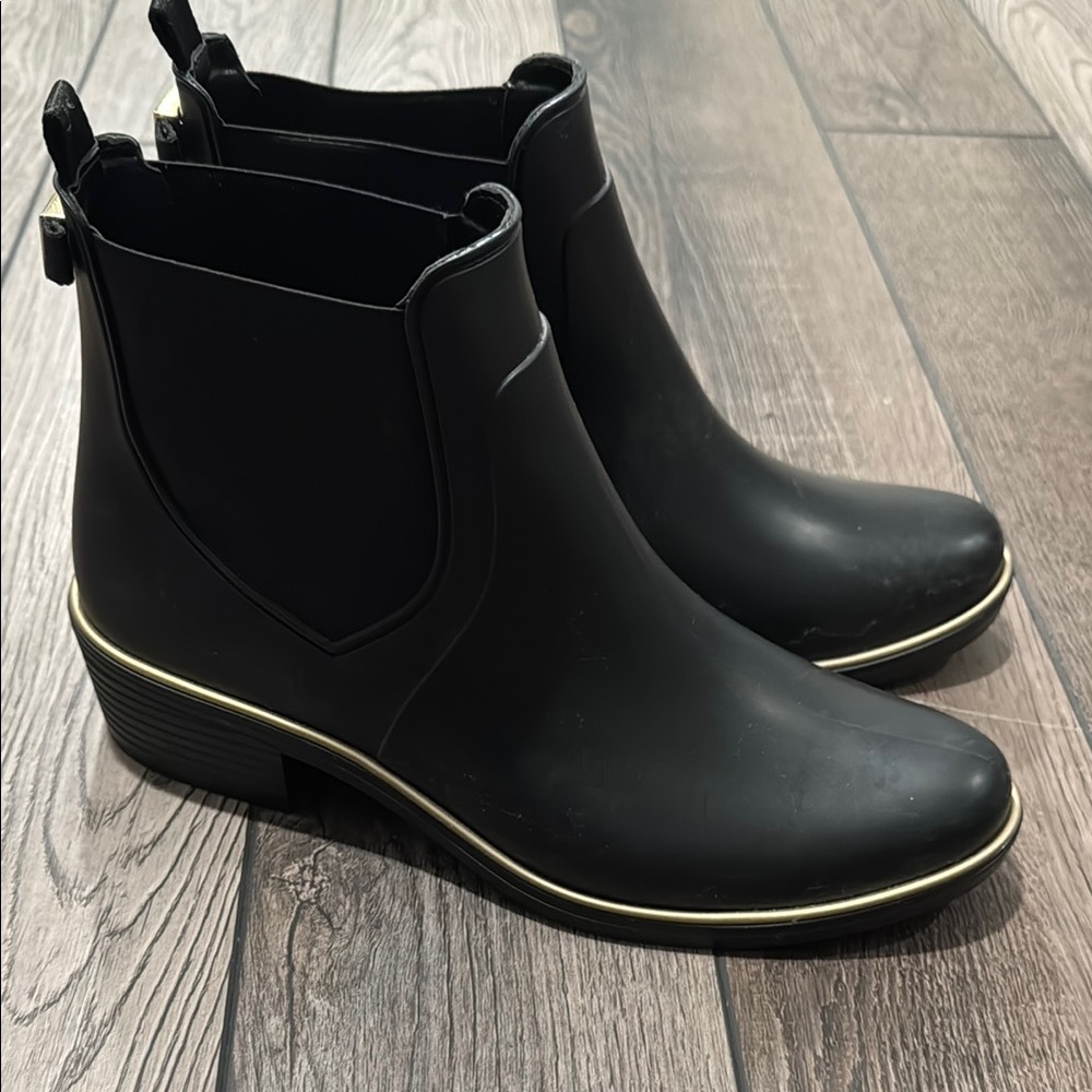 Black Ankle Boots